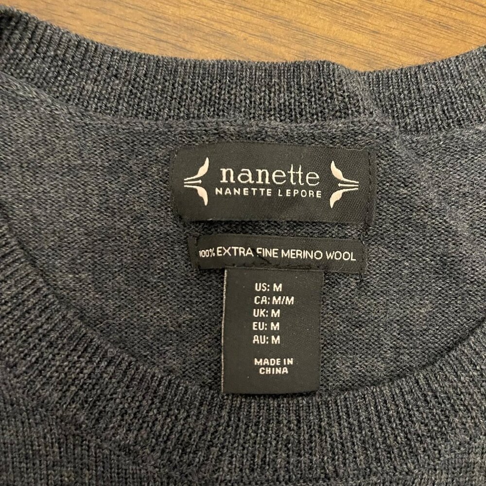 Nanette Lepore Gray Long-Sleeve Peplum Sweater Womens Med Extra fine merino Wool - Picture 7 of 12